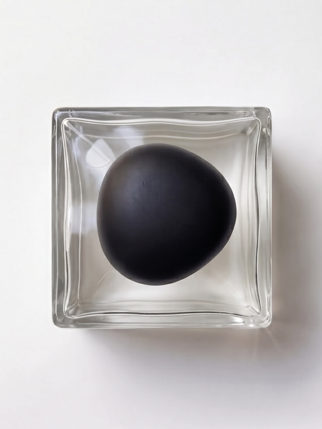 Losna - Private Collection